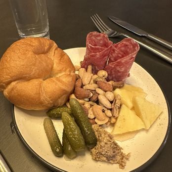 Bouzy - Brunch charcuterie board - Wine Bars Near Me - Tampa, Florida Bouzy - Brunch charcuterie board - Wine Bars Near Me - Tampa, Florida