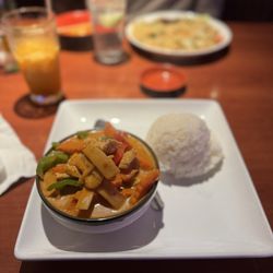 Sunset Sushi And Thai - Red Curry