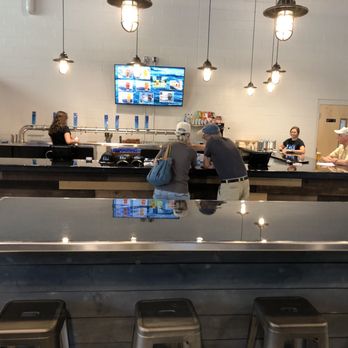 Yolked Farm To Table - Here is the spotless tap room which has room for many customers. - American Near Me - Windham, Maine Yolked Farm To Table - Here is the spotless tap room which has room for many customers. - American Near Me - Windham, Maine