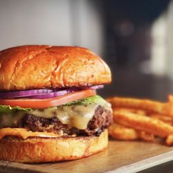 Revolution Golf And Grille