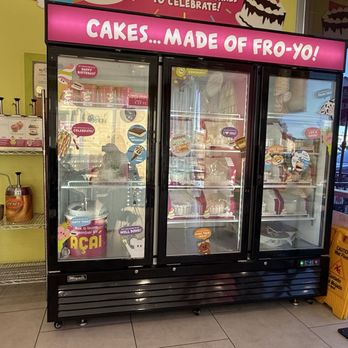 Menchie's Frozen Yogurt - Ice Cream & Frozen Yogurt Near Me - Winnetka, California Menchie's Frozen Yogurt - Ice Cream & Frozen Yogurt Near Me - Winnetka, California
