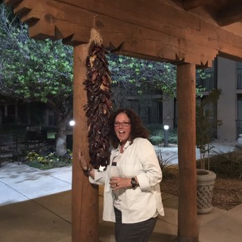 Courtyard by Marriott Albuquerque - Peppers in the courtyard. - Hotels Near Me - Albuquerque, New Mexico
