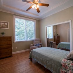 CareHaven Valencia - Bedroom 3