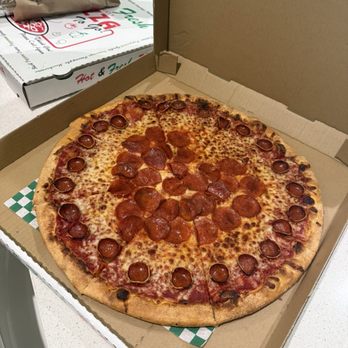 Slicey's Pizza - Cupping pepperoni + regular pepperoni pizza! This was a special request and Slicey's went above and beyond - Salad Near Me - Los Angeles, California Slicey's Pizza - Cupping pepperoni + regular pepperoni pizza! This was a special request and Slicey's went above and beyond - Salad Near Me - Los Angeles, California