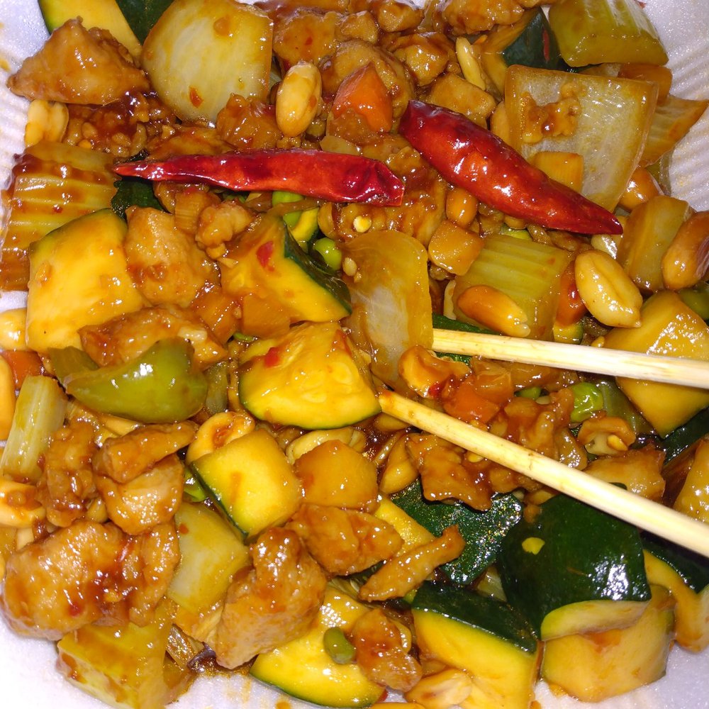 Chin Dynasty - KUNG PAO CHICKEN - Chinese Near Me - Paradise, California