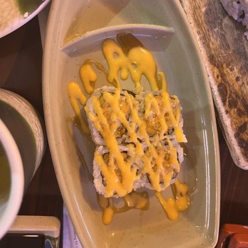 Umi Sushi - New Mango Roll - Japanese Near Me - Fresh Meadows, New York