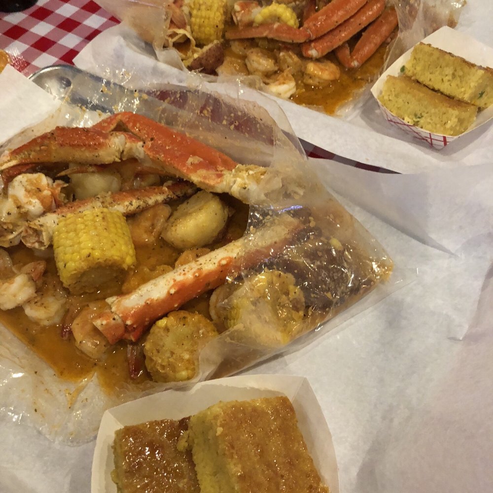 Lowcountry Lakeview - Dinner for two, freshly boiled and ready to serve! - Cajun/Creole Near Me - Chicago, Illinois Lowcountry Lakeview - Dinner for two, freshly boiled and ready to serve! - Cajun/Creole Near Me - Chicago, Illinois