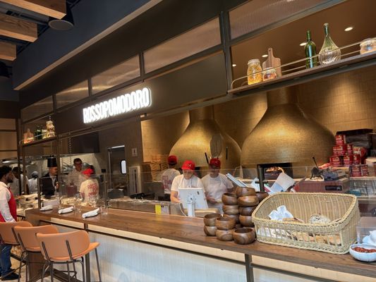 Eataly - Aventura by null