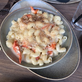 Pier 48 - Lobster Mac - Seafood Near Me - Indianapolis, Indiana