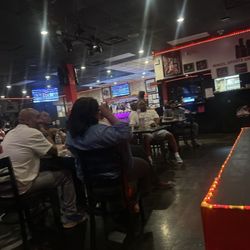 Da Town Sports Bar & Lounge - Lay out
