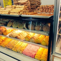 Dixie Quick Stop - Bakery!