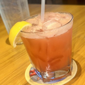 Twin Peaks - Caribbean Lemonade - $6 (happy hour) - Sports Bars Near Me - Hollywood, Florida Twin Peaks - Caribbean Lemonade - $6 (happy hour) - Sports Bars Near Me - Hollywood, Florida