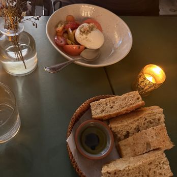 Epistrophy - Wine Bars Near Me - New York, New York