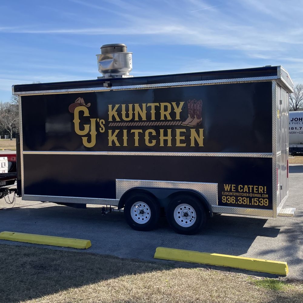 CJ'S Kuntry Kitchen - a truck parked in a parking lot - Food Trucks Near Me