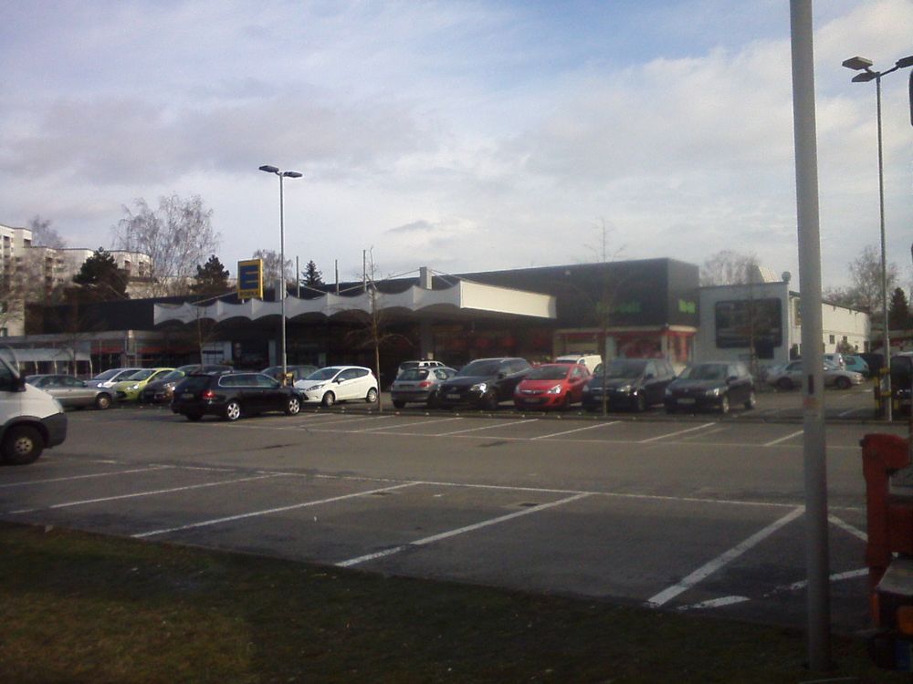 EDEKA JOHANNISTHALER Johannisthaler Chaussee 365, Berlin, Germany