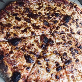 Vinny's Pizza - Burnt Pizza - Pizza Near Me - El Segundo, California Vinny's Pizza - Burnt Pizza - Pizza Near Me - El Segundo, California