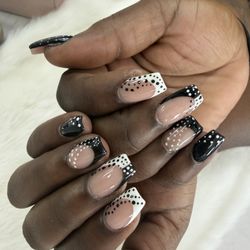 Sweet & Sassy Nails