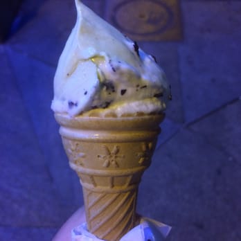 Torre Cremeria - Pistacchio & stracciatella - Bars Near Me - Torino, TO Torre Cremeria - Pistacchio & stracciatella - Bars Near Me - Torino, TO