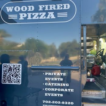 Custom Pizza Truck - Call these guys! - Pizza Near Me Custom Pizza Truck - Call these guys! - Pizza Near Me
