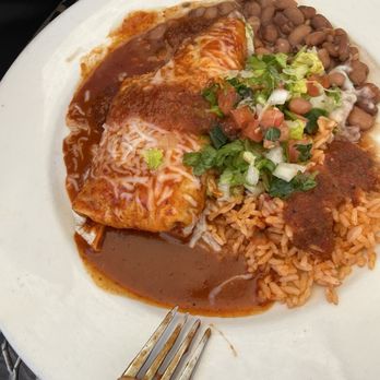 La Cueva Cafe - Burrito - Mexican Near Me - Taos, New Mexico