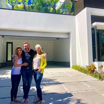 Living Miami Life - Real Estate Services Near Me - Miami, Florida Living Miami Life - Real Estate Services Near Me - Miami, Florida