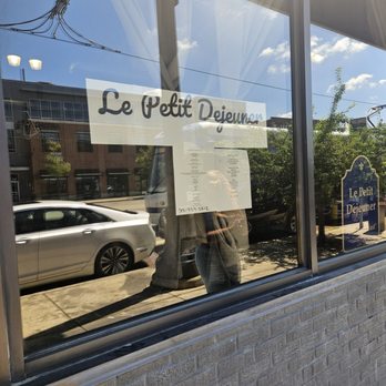 Le Petit Dejeuner - Breakfast & Brunch Near Me - Detroit, Michigan Le Petit Dejeuner - Breakfast & Brunch Near Me - Detroit, Michigan