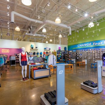Road Runner Sports - Sports Wear Near Me - Lone Tree, Colorado Road Runner Sports - Sports Wear Near Me - Lone Tree, Colorado