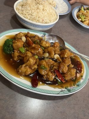 Golden Harvest | Chinese Restaurant by null