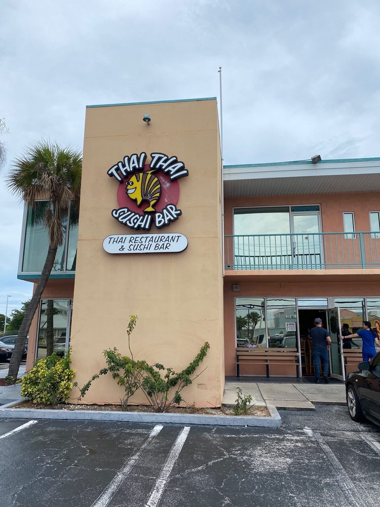 Thai Thai Restaurant & Sushi