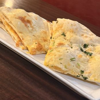 Gateway To India - Garlic Naan Naan (Butter Naan) - Indian Near Me - Longwood, Florida Gateway To India - Garlic Naan Naan (Butter Naan) - Indian Near Me - Longwood, Florida