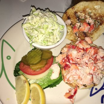 The Lobster Trap - Lobster roll - Seafood Near Me - Avalon, California