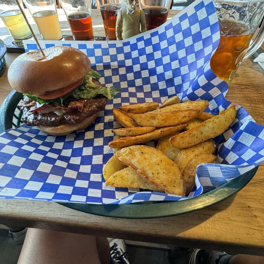 Oldman River Brewing - Really excellent burger - Burgers Near Me - Lundbreck, Alberta