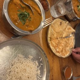 Chicken tikka with amazing jalapeno stuffed naan bread Chicken tikka with amazing jalapeno stuffed naan bread