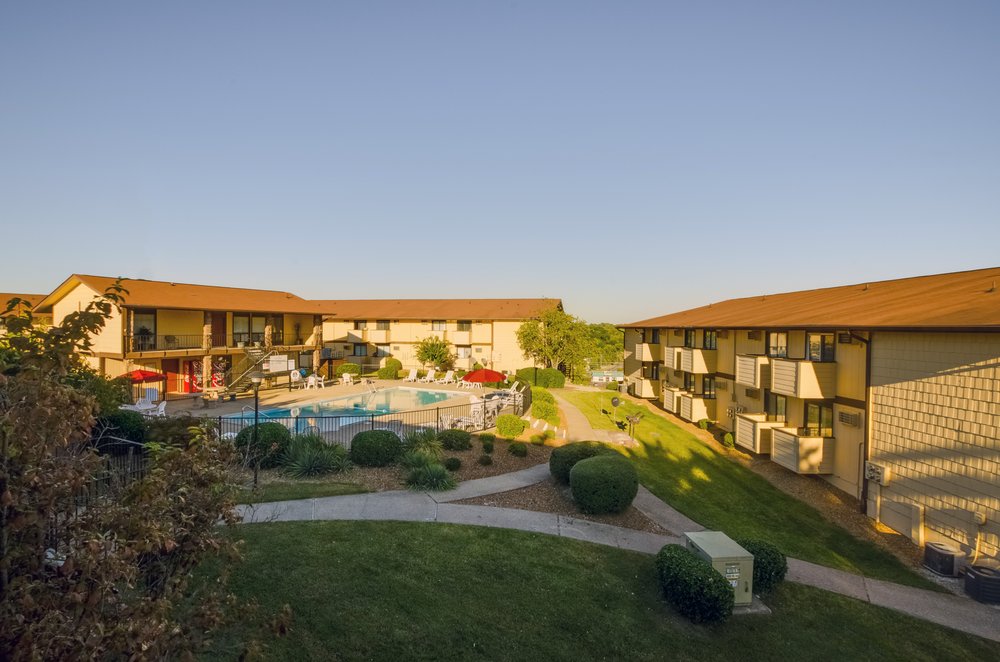 WARREN HOUSE Updated September 2024 441 Welshwood Dr, Nashville