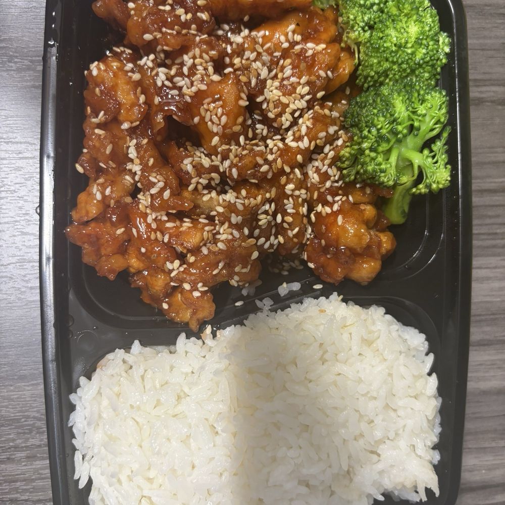 Chick'n Wok - Sesame Chicken (serve w. rice) - Chinese Near Me - Marietta, Georgia