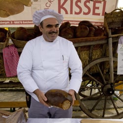 Backparadies Kissel - Der Bäckermeister in Aktion