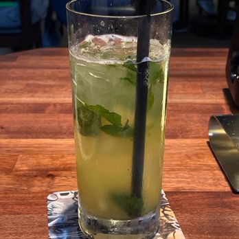 Yard House - Pineapple Express - Bars Near Me - Temecula, California