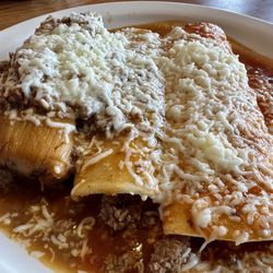 El Manzanillo - #14 Dinner combination. The dinner consists of One burrito, one enchilada and one tamale