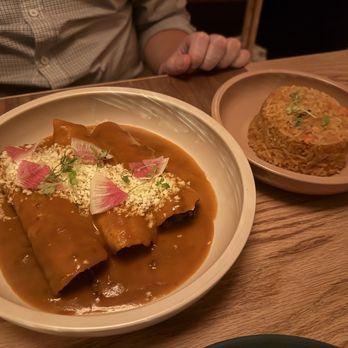 Jajaja Mexicana - Enchiladas suizas - Mexican Near Me - Miami, Florida Jajaja Mexicana - Enchiladas suizas - Mexican Near Me - Miami, Florida