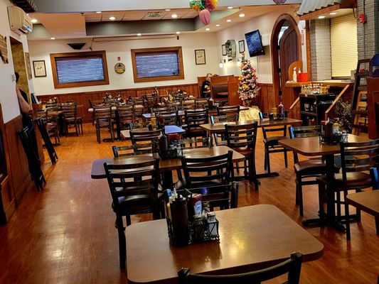 Chuck's Southern Comforts Cafe by null