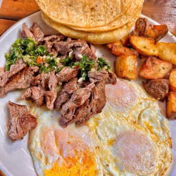 Casa Brava - Breakfast & Brunch Near Me - National City, California