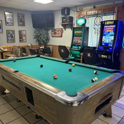 Val Tavern