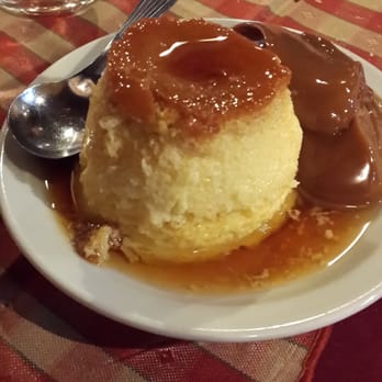 Roque Almacen de comida - El flan es una bomba tremenda. VOT SI - Argentine Near Me - Buenos Aires, C