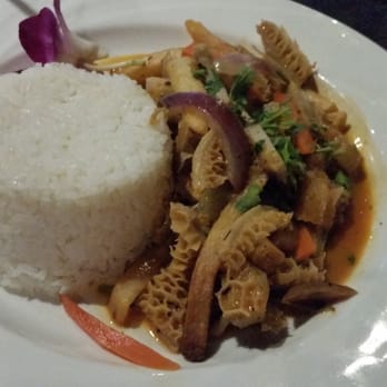 Bistro Punta Sal - Mondonguito a la italiana - Peruvian Near Me - Woodside, New York