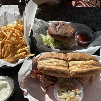 Main Street Grill - Chicken sandwich, The Pig & shoestring fries excellent - Barbeque Near Me - Cambria, California Main Street Grill - Chicken sandwich, The Pig & shoestring fries excellent - Barbeque Near Me - Cambria, California
