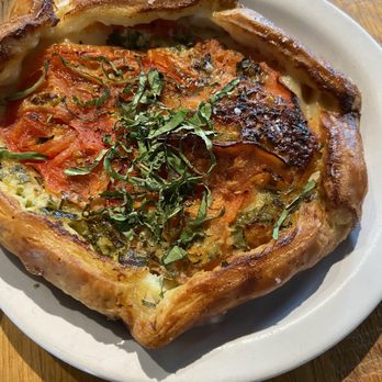 Fox in the Snow Cafe - Tomato tart - Coffee & Tea Near Me - New Albany, Ohio