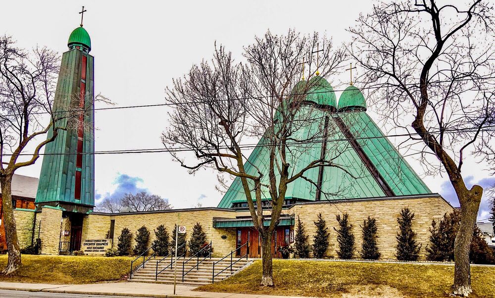 HOLY EUCHARIST UKRAINIAN CATHOLIC CHURCH Updated April 2024 515 Broadview Avenue, Toronto