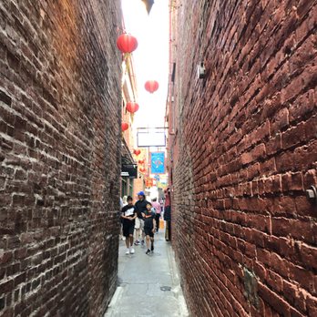 Chinatown - Fan Tan Alley (not for the claustrophobic). - Landmarks & Historical Buildings Near Me