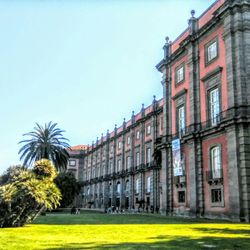 Porta di Mezzo Bosco di Capodimonte - Capodimonte Museum at the park