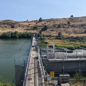Link River Trail - Dam - Hiking Near Me - Klamath Falls, Oregon Link River Trail - Dam - Hiking Near Me - Klamath Falls, Oregon